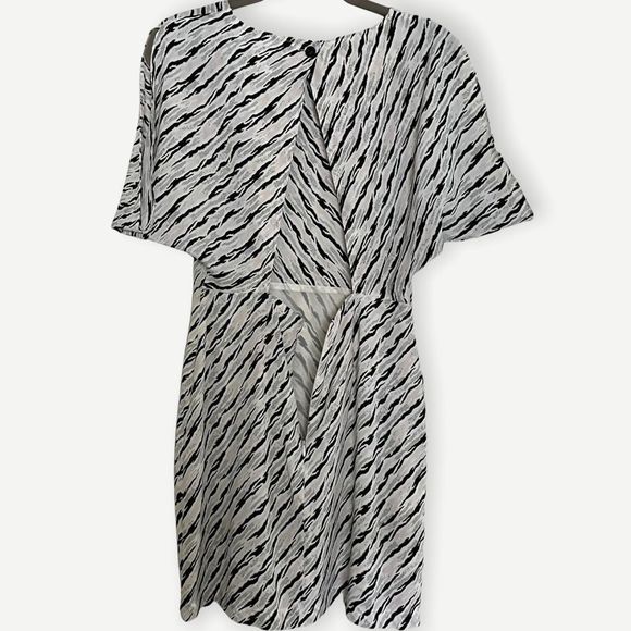 BCBGeneration Mini Dress, Abstract Print NWT - Picture 5 of 15